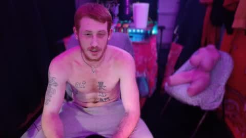 REDxxx online show from February 8, 6:43 am