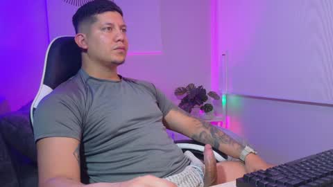 Roberto online show from April 9, 5:49 am