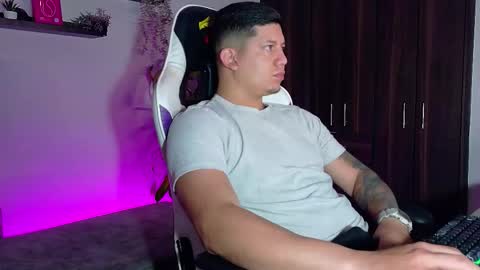 Roberto online show from December 21, 12:46 pm