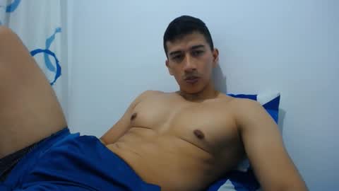 Snapshot of _sam_happy chatting on January 14, 4:04 am Jak Sam My wish is to be able to have a good Christmas meet my goal of 10000 tks and be able to have a peaceful new year. online show from January 14, 4:04 am