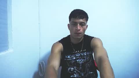 Juan Pablo-independent model online show from November 24, 4:02 am