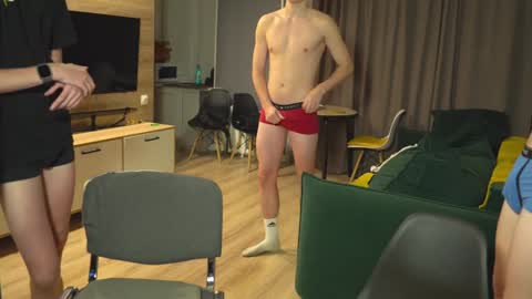 OLIVERERENMARCUSpvt is open online show from January 15, 1:09 pm