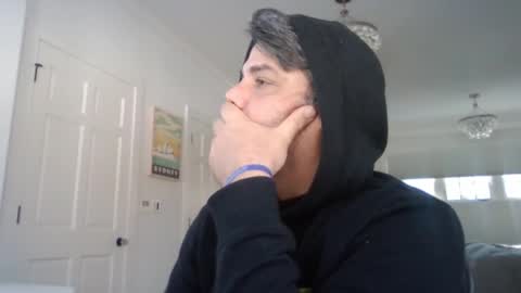 Zeus online show from February 10, 7:07 pm