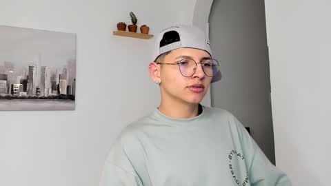 alejo online show from March 7, 3:40 am