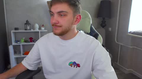 Alex online show from March 9, 5:11 am