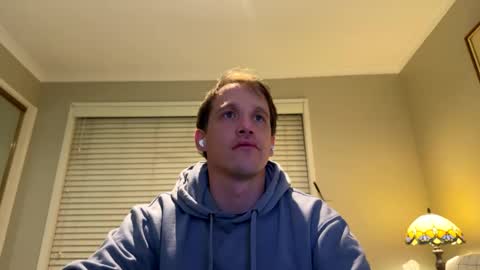 Kris online show from April 14, 9:42 am