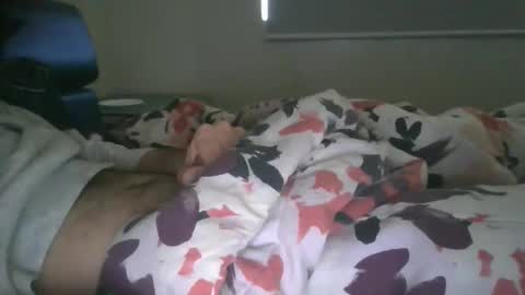 aaron0222 online show from September 13, 11:39 pm