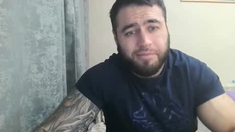 Davin tayl online show from October 31, 4:21 pm