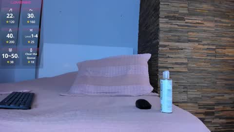 Aaron Tate online show from February 27, 6:50 am