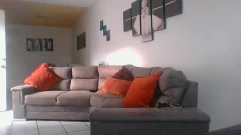 aaronm7907 online show from October 5, 11:20 pm