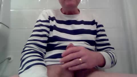 accel4 online show from February 12, 5:24 am