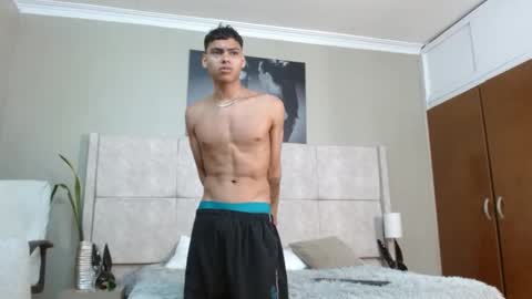 Snapshot of adam_piarse chatting on September 8, 9:25 pm adam_piarse online show from September 8, 9:25 pm