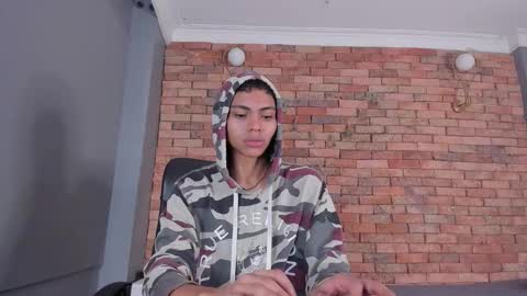 adam_piarse online show from January 12, 11:09 pm