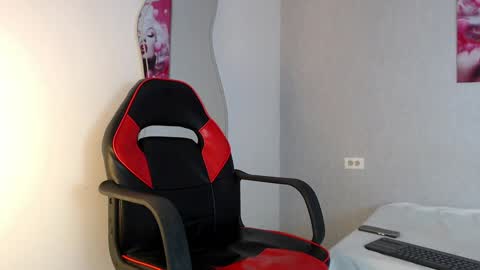 jhoan online show from February 1, 6:21 am