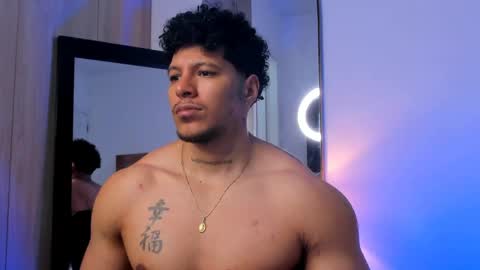 adambrocs1 online show from April 12, 3:35 pm