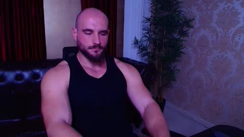 Snapshot of adamjameson chatting on September 18, 7:32 am AdamJameson online show from September 18, 7:32 am