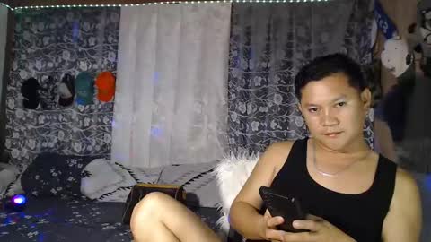 adorableasianboy online show from February 15, 9:18 am