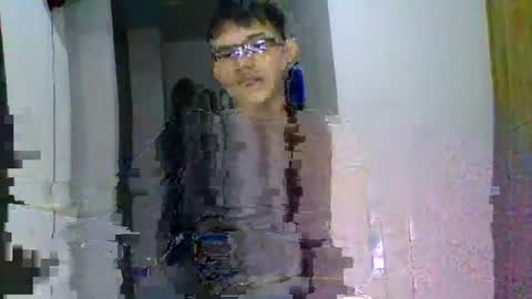 adrian018_ online show from January 8, 2:14 am