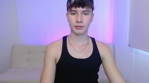 adrian morelli online show from April 11, 7:28 pm