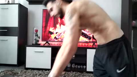 Snapshot of adrianohunt chatting on December 23, 9:27 am Adriano online show from December 23, 9:27 am