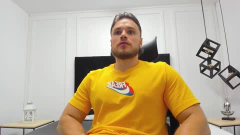 Adrein Roche online show from October 27, 12:46 am