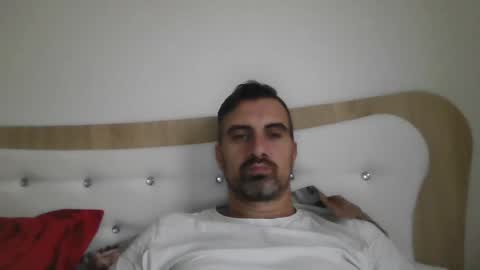 Adrian online show from November 17, 6:16 am