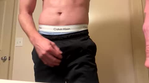 aeguy11 online show from December 22, 12:41 am