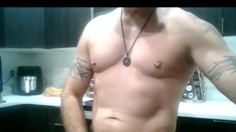 Snapshot of afeelyavag chatting on March 9, 9:24 am afeelyavag online show from March 9, 9:24 am