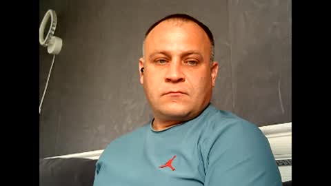 Sasha online show from April 11, 7:45 am