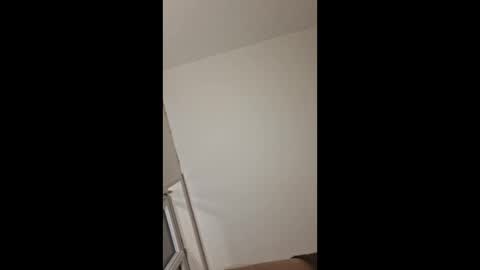 ahzakks1 online show from March 19, 12:47 am