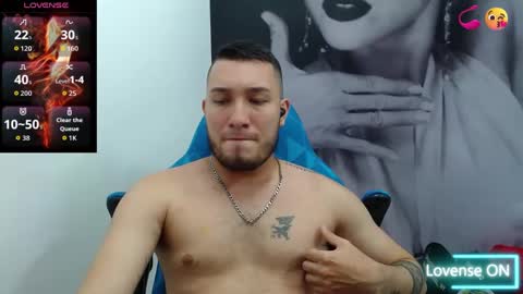 Snapshot of airon_blade chatting on September 24, 12:32 am A I R O N online show from September 24, 12:32 am