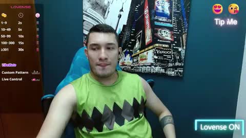 Snapshot of airon_blade chatting on February 12, 11:09 pm A I R O N online show from February 12, 11:09 pm