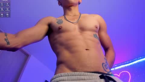 akazaboy online show from February 26, 6:04 am