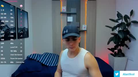 Alan  Kevin can we reach 100 thumbs up please guys  online show from January 9, 7:08 pm