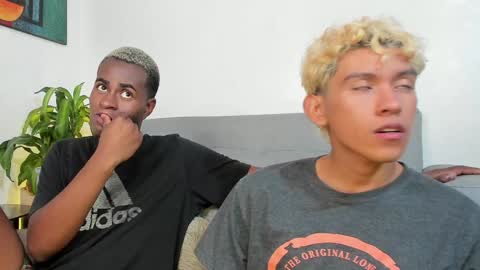 Alan and Criss - WE JUST FRIENDS WITH BENEFITS BOTH VERS online show from December 12, 1:43 am