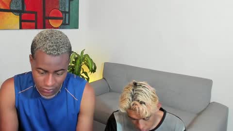 Alan and Criss - WE JUST FRIENDS WITH BENEFITS BOTH VERS online show from December 13, 4:38 pm