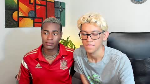 Alan and Criss - WE JUST FRIENDS WITH BENEFITS BOTH VERS online show from December 20, 3:03 am