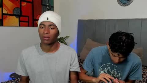 Alan and Criss - WE JUST FRIENDS WITH BENEFITS BOTH VERS online show from November 4, 4:02 am