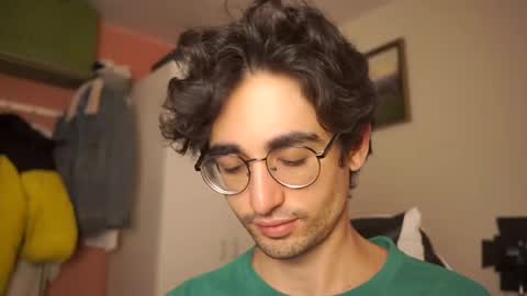 idenavarre online show from February 2, 1:55 am