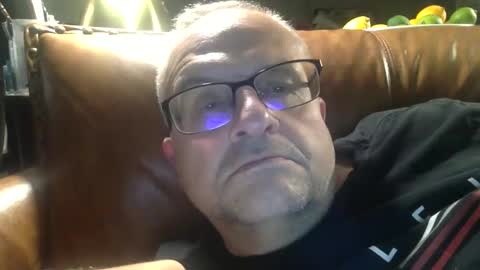 alankrieski1174 online show from October 30, 5:20 am