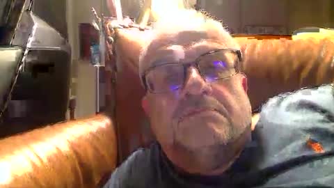 alankrieski1174 online show from November 7, 5:33 am