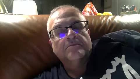 alankrieski1174 online show from November 5, 3:08 am