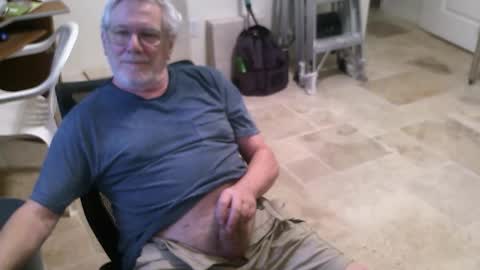 Alanlee10allen online show from April 14, 5:34 pm