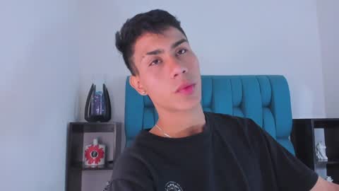 alannaughty_ online show from January 6, 9:22 pm