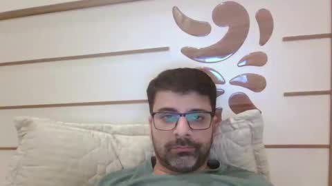 alanpageex online show from December 18, 6:03 pm