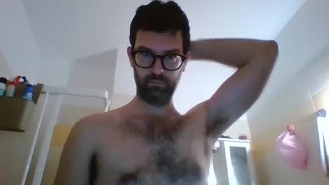 albertodivenire online show from December 7, 12:35 pm