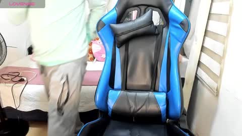 ale_noah_xxx online show from February 10, 6:31 am