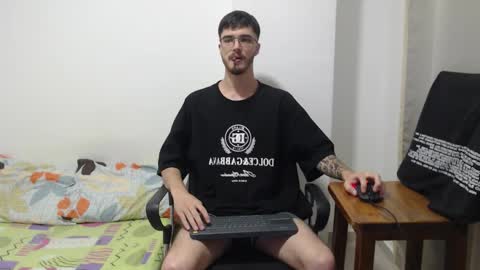 aleex_miller online show from November 16, 7:10 am