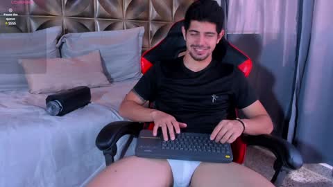 Alejo  online show from January 28, 5:24 pm