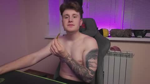 Alex and Linar online show from November 30, 10:56 pm